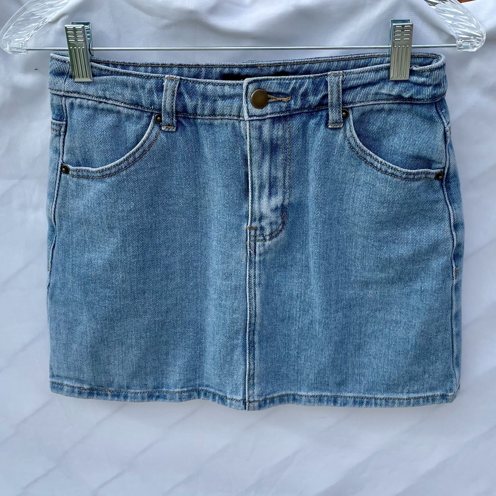 Forever 21 Denim Mini Skirt Medium Wash